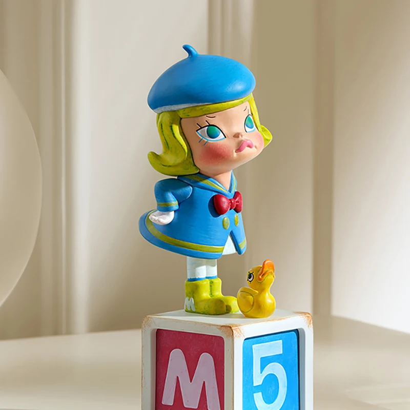POP MART MOLLY Anniversary Sta - огляд і ціна Model Kit Anime Girl